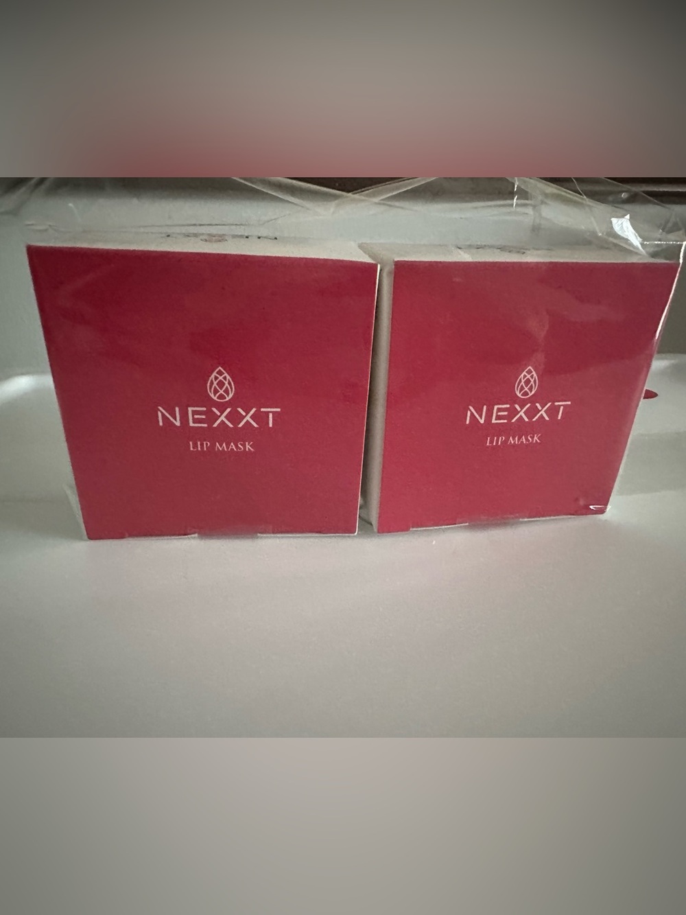 NWT Nexxt Lip Mask (2)